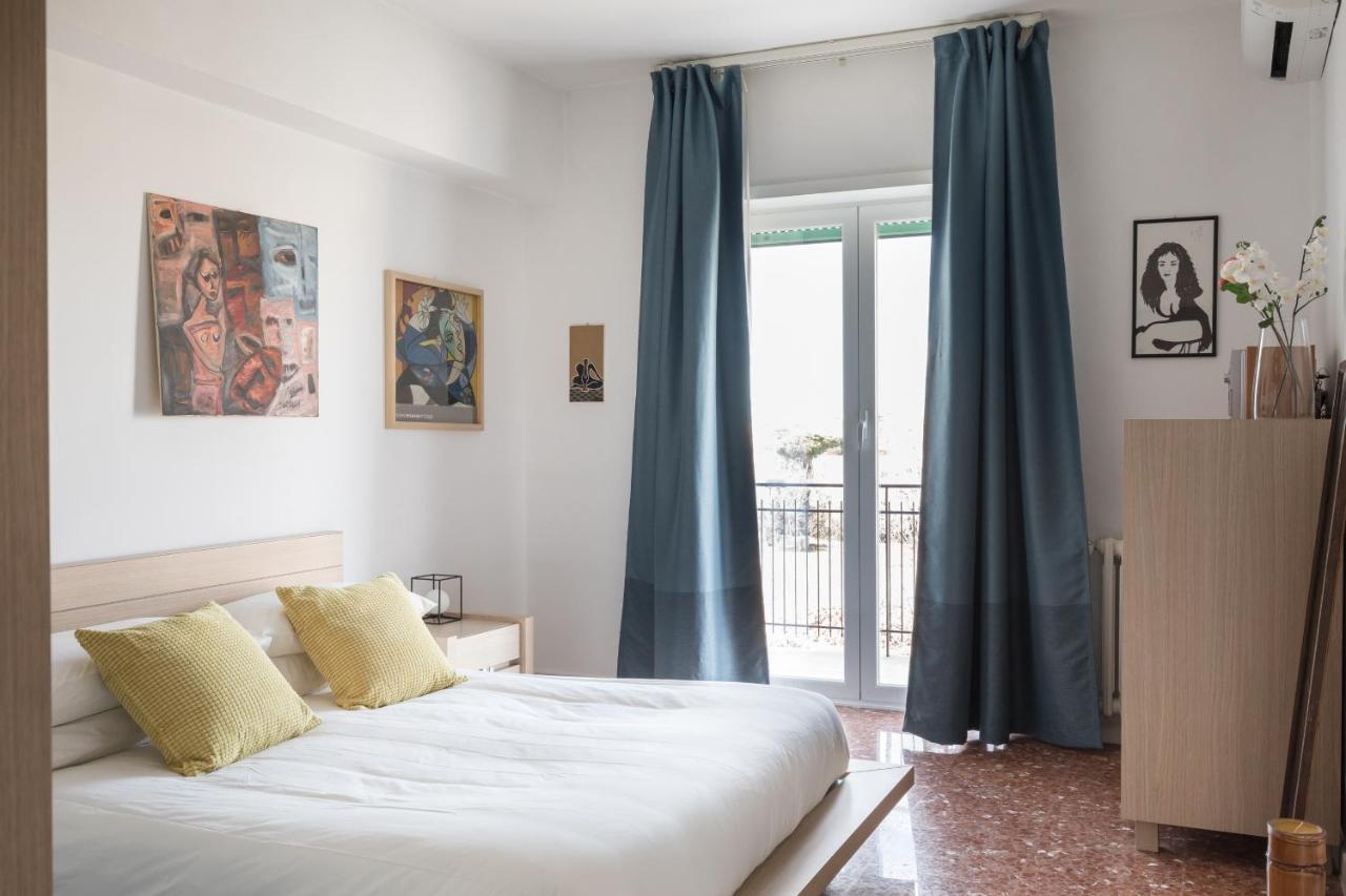 Apartment Amoretti Apartment, 6 Persone, 3 Camere, 2 Bagni, Balcone, Wi-fi, Metro B Monti Tiburtini Rom